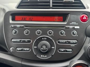 Honda Jazz 1.4 i-VTEC ES Plus Euro 5 5dr
