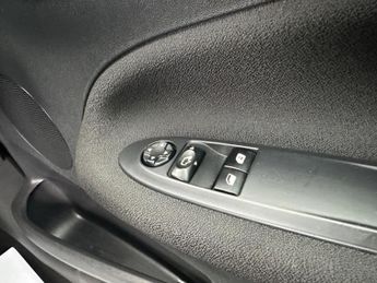 Citroen DS3 1.6 e-HDi Airdream DStyle Plus Euro 5 (s/s) 3dr