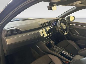Audi Q3 2.0 TDI 35 S line SUV 5dr Diesel S Tronic Euro 6 (s/s) (150 ps)