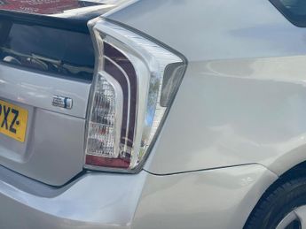 Toyota Prius 1.5 CVT 4dr