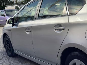 Toyota Prius 1.5 CVT 4dr