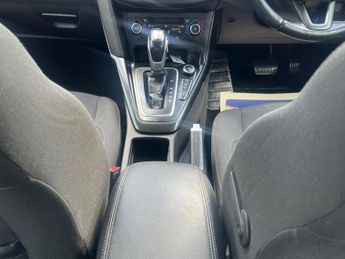Ford Focus 2.0 TDCi Titanium Powershift Euro 6 (s/s) 5dr