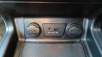 Hyundai ix35 2.0 CRDi SE Auto 4WD Euro 5 5dr