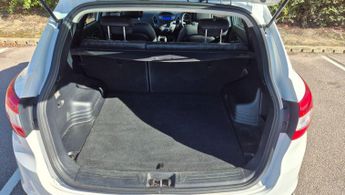 Hyundai ix35 2.0 CRDi SE Auto 4WD Euro 5 5dr