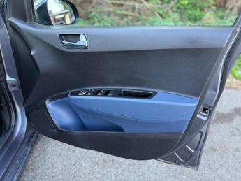 Hyundai i10 1.2 Premium Auto Euro 5 5dr