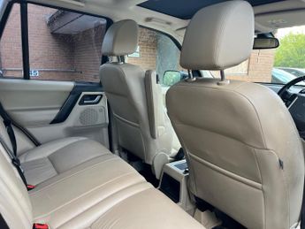 Land Rover Freelander 2 2.2 SD4 HSE CommandShift 4WD Euro 5 5dr