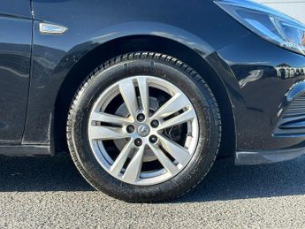 Vauxhall Astra 1.6 CDTi ecoFLEX Design Sports Tourer Euro 6 (s/s) 5dr