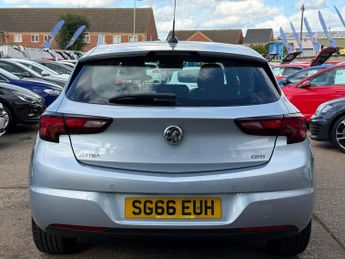 Vauxhall Astra 1.6 CDTi BlueInjection SRi Hatchback 5dr Diesel Manual Euro 6 (s