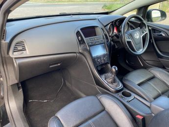 Vauxhall Astra GTC 1.6 CDTi ecoTEC SRi Euro 6 (s/s) 3dr