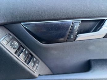 Mercedes-Benz C Class 1.8 C180K SE Auto Euro 4 4dr