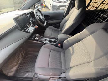 Toyota Corolla 1.8 VVT-h CVT Euro 6 (s/s) 5dr