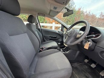 Vauxhall Corsa 1.2i 16v Active 5dr