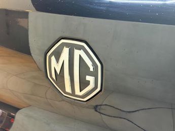 MG MG ZS 72.6kWh Trophy Long Range Auto 5dr