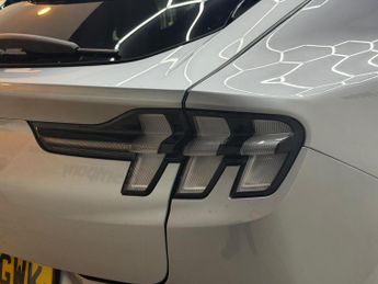 Ford Mustang Mach-E Standard Range 70kWh AWD 5dr