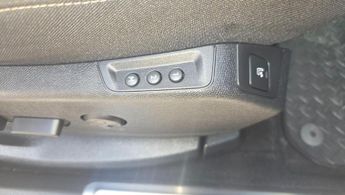 Peugeot 3008 1.2 PureTech GT Premium EAT Euro 6 (s/s) 5dr