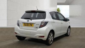 Toyota Yaris 1.5 VVT-h T Spirit CVT Euro 5 5dr