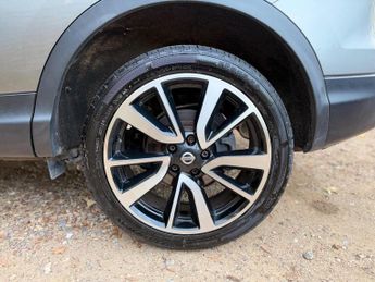 Nissan Qashqai 1.6 dCi Tekna XTRON 2WD Euro 6 (s/s) 5dr