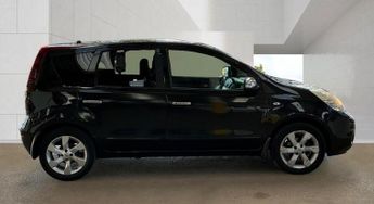 Nissan Note 1.6 16V Tekna Auto Euro 5 5dr
