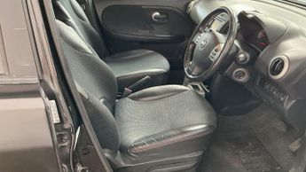 Nissan Note 1.6 16V Tekna Auto Euro 5 5dr