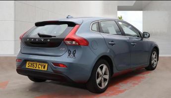Volvo V40 1.6 D2 SE Euro 5 (s/s) 5dr