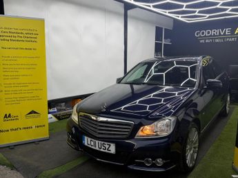 Mercedes C Class 3.0 C350 CDI V6 BlueEfficiency Elegance G-Tronic Euro 5 (s/s) 4d