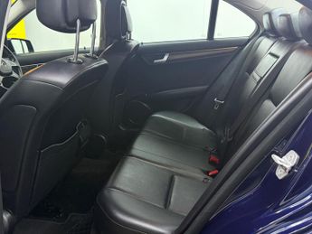 Mercedes-Benz C Class 3.0 C350 CDI V6 BlueEfficiency Elegance G-Tronic Euro 5 (s/s) 4d
