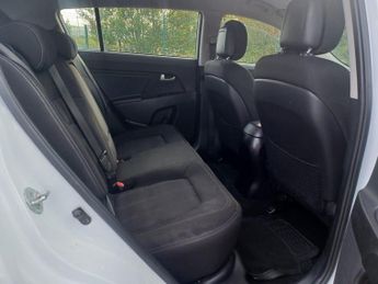 Kia Sportage 1.7 CRDi EcoDynamics 1 2WD Euro 5 (s/s) 5dr