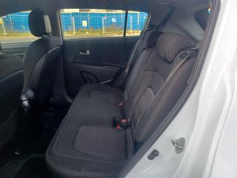 Kia Sportage 1.7 CRDi EcoDynamics 1 2WD Euro 5 (s/s) 5dr