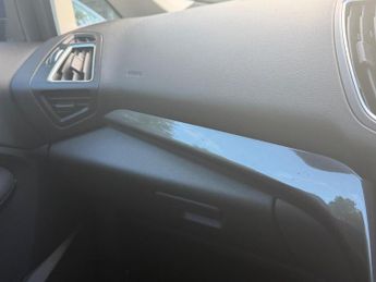 Ford C-Max 1.5 TDCi Titanium Powershift Euro 6 (s/s) 5dr