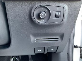MG MG ZS 1.0 T-GDI Exclusive Auto Euro 6 5dr