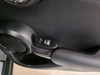 MINI Hatch 1.5 Cooper Auto Euro 6 (s/s) 5dr