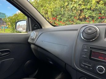 Dacia Sandero 1.2 Ambiance Euro 6 5dr