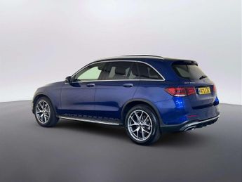 Mercedes-Benz GLC 2.0 GLC300d AMG Line (Premium Plus) SUV 5dr Diesel G-Tronic+ 4MA