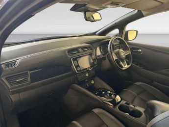 Nissan Leaf 39kWh Tekna Hatchback 5dr Electric Auto (150 ps)