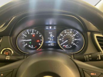 Nissan Qashqai 1.3 DIG-T N-Motion SUV 5dr Petrol Manual Euro 6 (s/s) (140 ps)