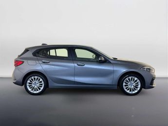 BMW 1 Series 1.5 118i SE (LCP) Hatchback 5dr Petrol DCT Euro 6 (s/s) (136 ps)