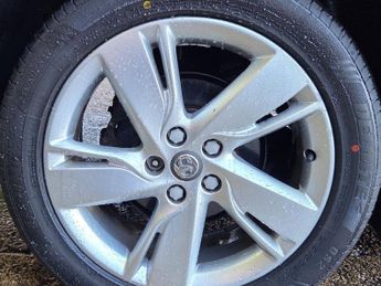 Vauxhall Astra 1.6 16v SRi Euro 5 5dr