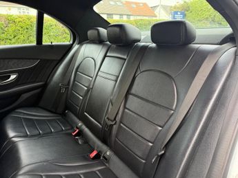 Mercedes-Benz C Class 2.1 C220d AMG Line G-Tronic+ Euro 6 (s/s) 4dr
