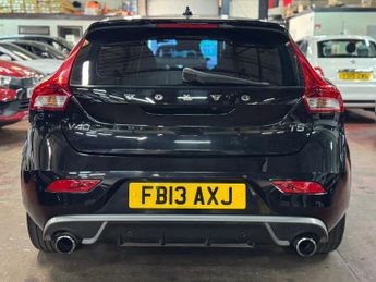 Volvo V40 2.0 T5 R-Design Lux Nav Hatchback 5dr Petrol Geartronic Euro 6 (