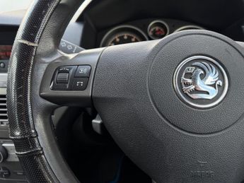 Vauxhall Astra 1.8i 16v Club 5dr