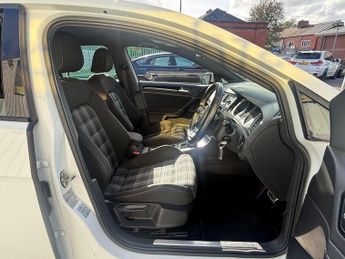 Volkswagen Golf 2.0 TDI BlueMotion Tech GTD DSG Euro 6 (s/s) 5dr