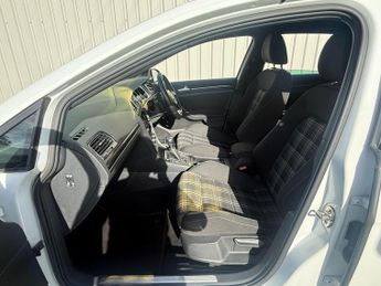 Volkswagen Golf 2.0 TDI BlueMotion Tech GTD DSG Euro 6 (s/s) 5dr