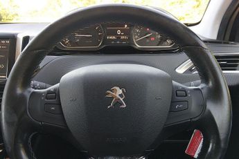 Peugeot 2008 1.2 PureTech Allure EAT Euro 6 (s/s) 5dr