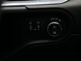 Vauxhall Grandland 1.5 Turbo D Ultimate Auto Euro 6 (s/s) 5dr
