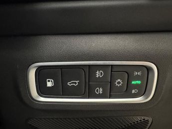 JAECOO 7 1.5T SHS 18.3kWh Luxury Auto Euro 6 (s/s) 5dr