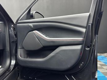 Ford Mustang Mach-E Standard Range 70kWh AWD 5dr