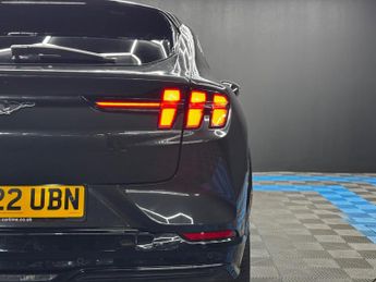Ford Mustang Mach-E Standard Range 70kWh AWD 5dr