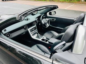 Mercedes-Benz SLK 1.8 SLK200 BlueEfficiency Edition 125 G-Tronic+ Euro 5 (s/s) 2dr