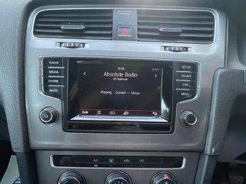 Volkswagen Golf 1.6 TDI BlueMotion Tech S Euro 5 (s/s) 5dr