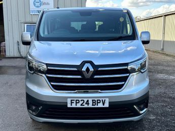 Renault Trafic 2.0 dCi LL30 Advance EDC L2 H1 Euro 6 (s/s) 5dr (9 Seat)